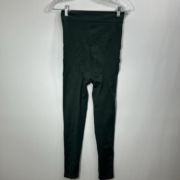 Blanqi Everyday green maternity/postpartum crop leggings size medium - Picture 4 of 6